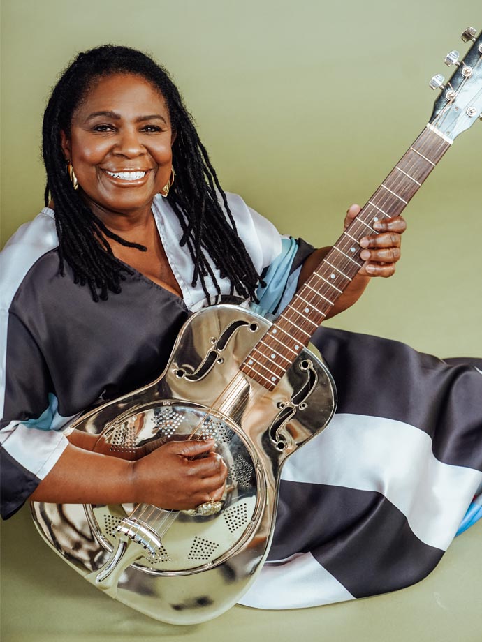 Ruthie Foster image